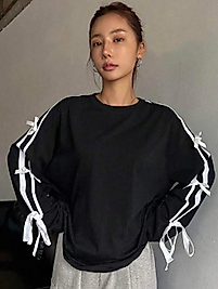 Siyah Beyaz Şeritli Kurdele Detaylı Uzun Kol T-Shirt