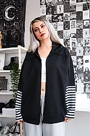 Siyah Kolu Çizgili Hırka